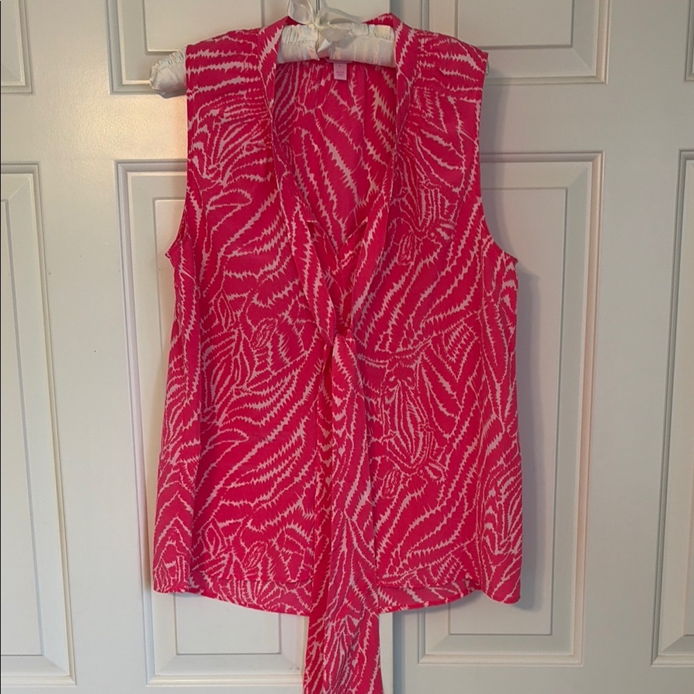 Lilly Pulitzer Sleeveless Pink Silk Patterned Tie-Front Women's Top